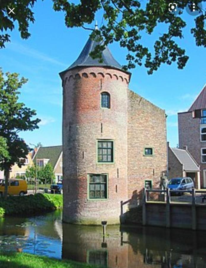 Huisje Britt Met Grote Tuin En Veel Privacy Dirkshorn Esterno foto