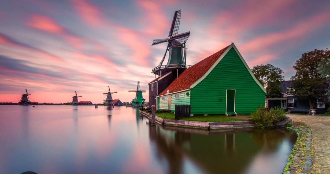 Huisje Britt Met Grote Tuin En Veel Privacy Dirkshorn Esterno foto