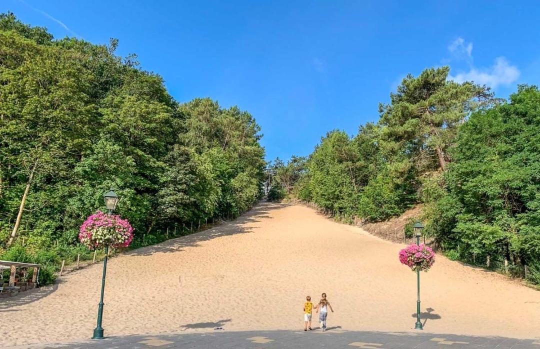 Huisje Britt Met Grote Tuin En Veel Privacy Dirkshorn Esterno foto